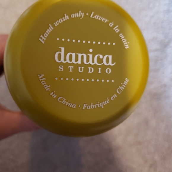 New - Cat water bottle - Picture 2 of 3